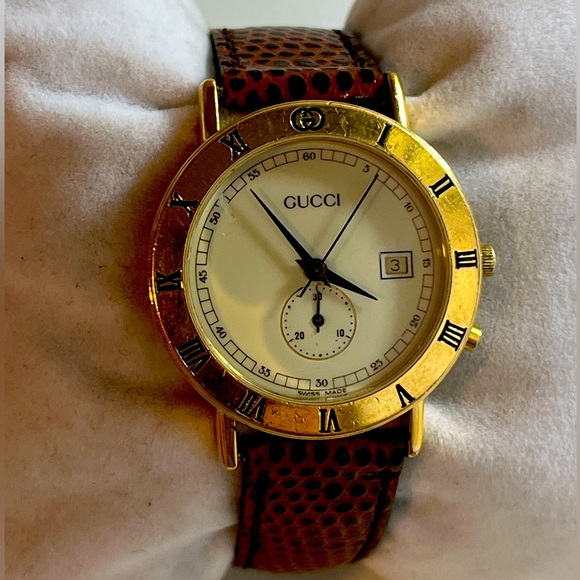 *READ Gucci 3800 Jr Chronograph Gold Plated Women's Watch - Picture 1 of 14